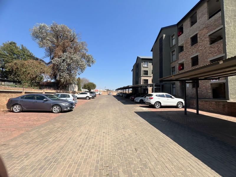 2 Bedroom Property for Sale in Pomona Gauteng