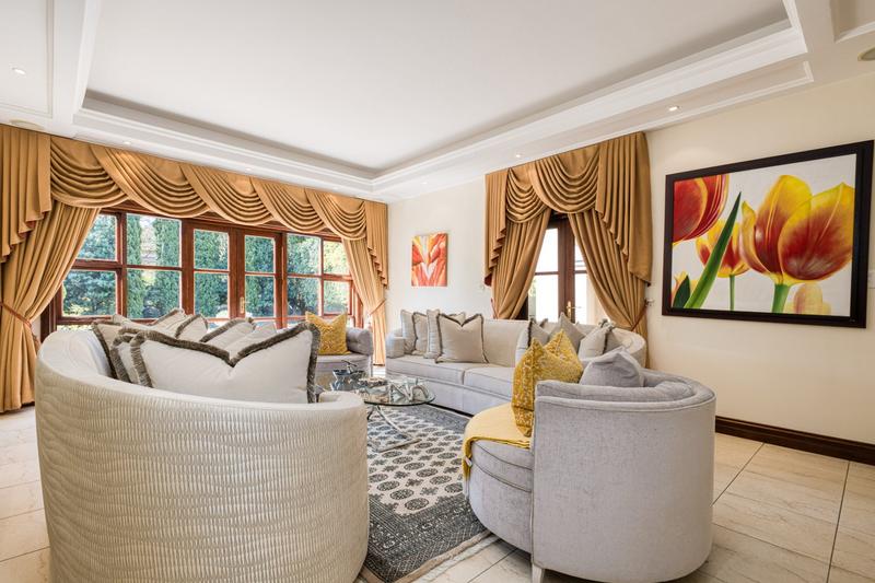 To Let 4 Bedroom Property for Rent in Bryanston Gauteng
