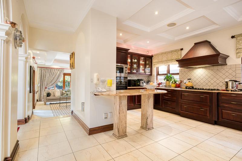 To Let 4 Bedroom Property for Rent in Bryanston Gauteng
