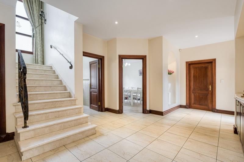 To Let 4 Bedroom Property for Rent in Bryanston Gauteng