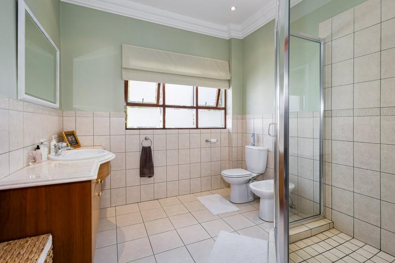 To Let 4 Bedroom Property for Rent in Bryanston Gauteng