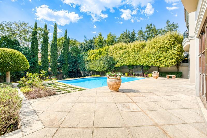 To Let 4 Bedroom Property for Rent in Bryanston Gauteng