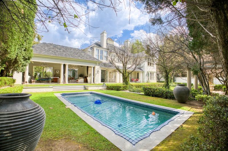 To Let 4 Bedroom Property for Rent in Sandhurst Gauteng