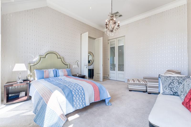 To Let 4 Bedroom Property for Rent in Sandhurst Gauteng