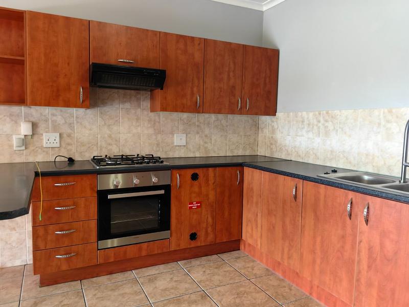 To Let 3 Bedroom Property for Rent in Rangeview Gauteng