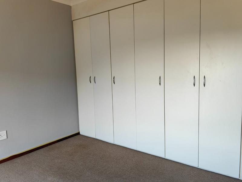 To Let 3 Bedroom Property for Rent in Rangeview Gauteng