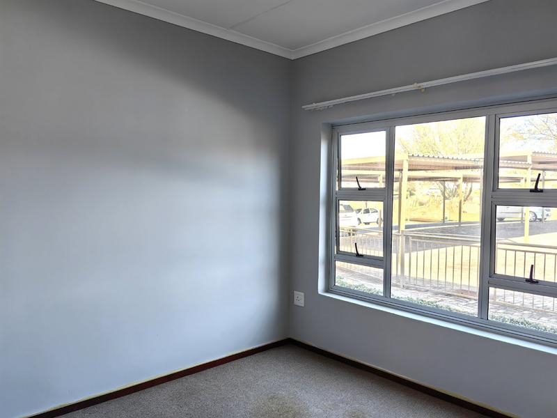To Let 3 Bedroom Property for Rent in Rangeview Gauteng