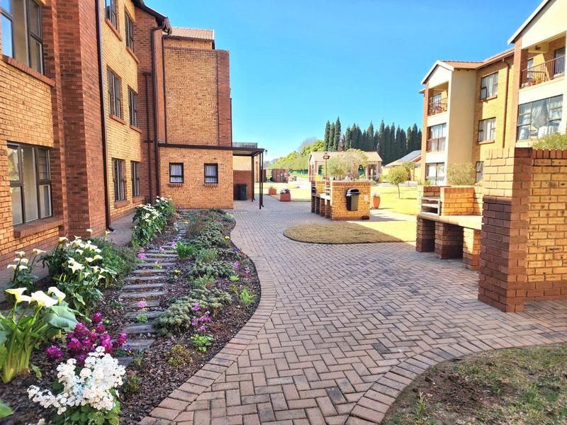 2 Bedroom Property for Sale in Brentwood Park Gauteng