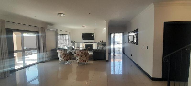 4 Bedroom Property for Sale in Witkoppen Gauteng