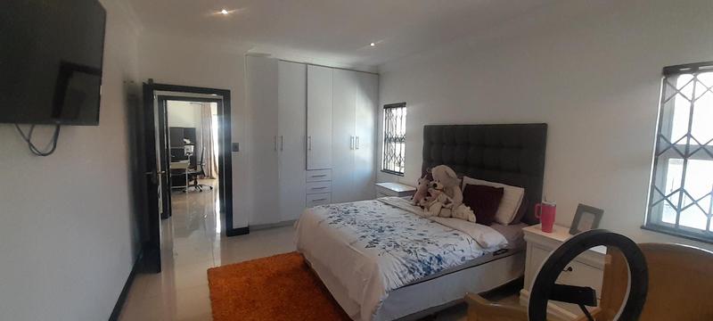 4 Bedroom Property for Sale in Witkoppen Gauteng