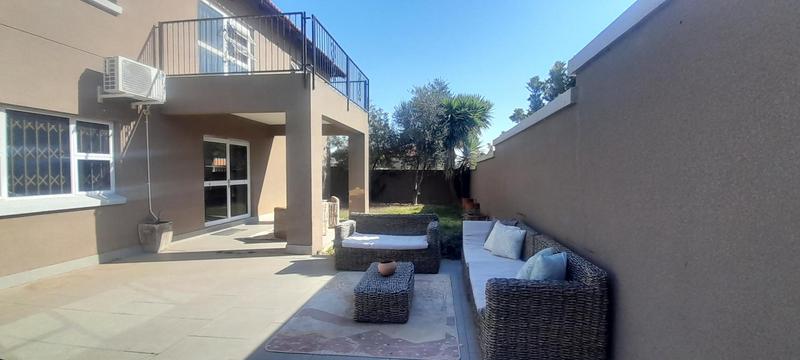 4 Bedroom Property for Sale in Witkoppen Gauteng