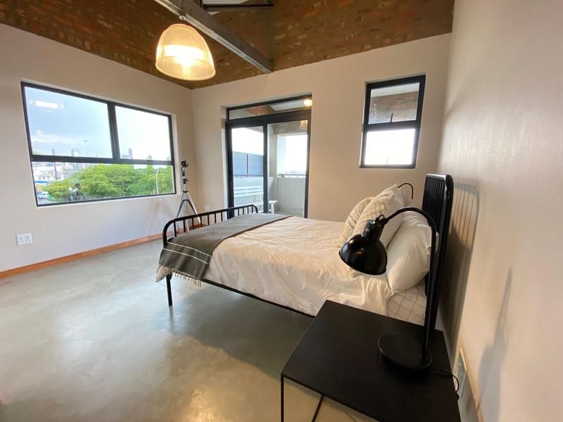 To Let 3 Bedroom Property for Rent in Braamfontein Gauteng