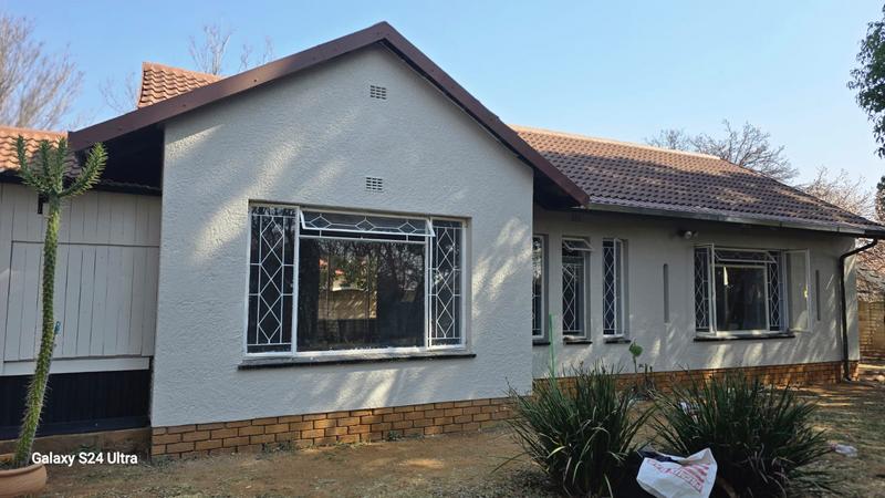 3 Bedroom Property for Sale in Groeneweide Gauteng