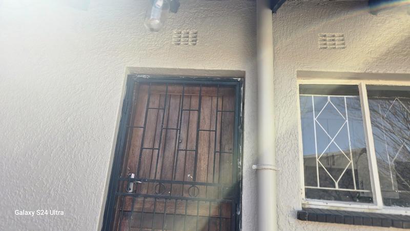 3 Bedroom Property for Sale in Groeneweide Gauteng