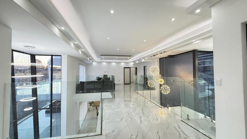6 Bedroom Property for Sale in Blue Valley Golf Estate Gauteng