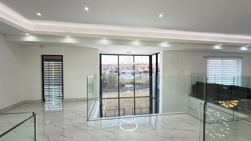 6 Bedroom Property for Sale in Blue Valley Golf Estate Gauteng