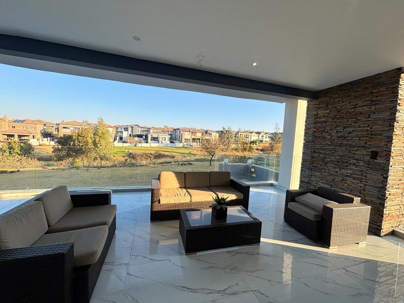 6 Bedroom Property for Sale in Blue Valley Golf Estate Gauteng