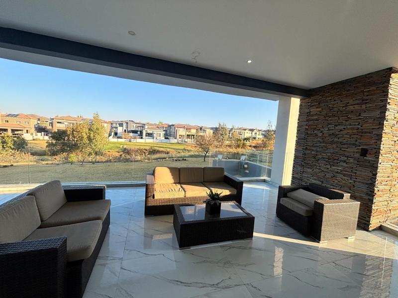 6 Bedroom Property for Sale in Blue Valley Golf Estate Gauteng