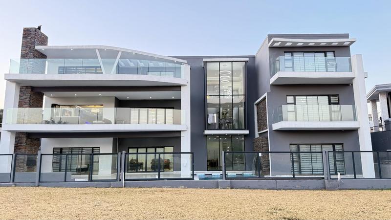6 Bedroom Property for Sale in Blue Valley Golf Estate Gauteng