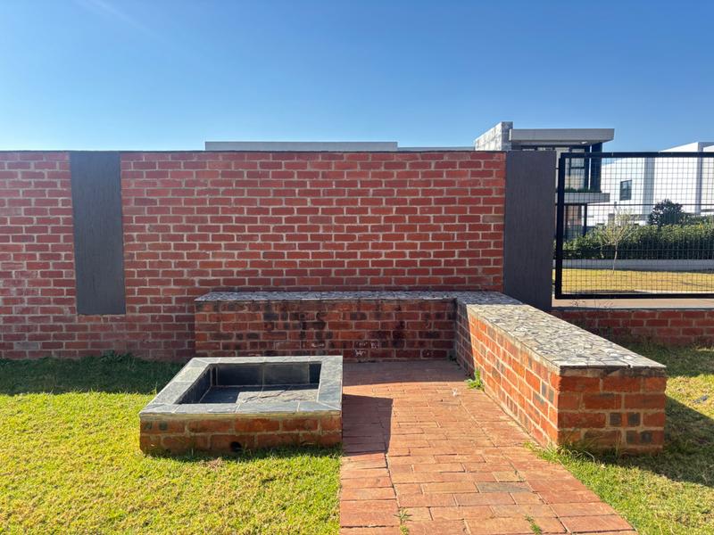 3 Bedroom Property for Sale in Six Fountains Residential Estate Gauteng