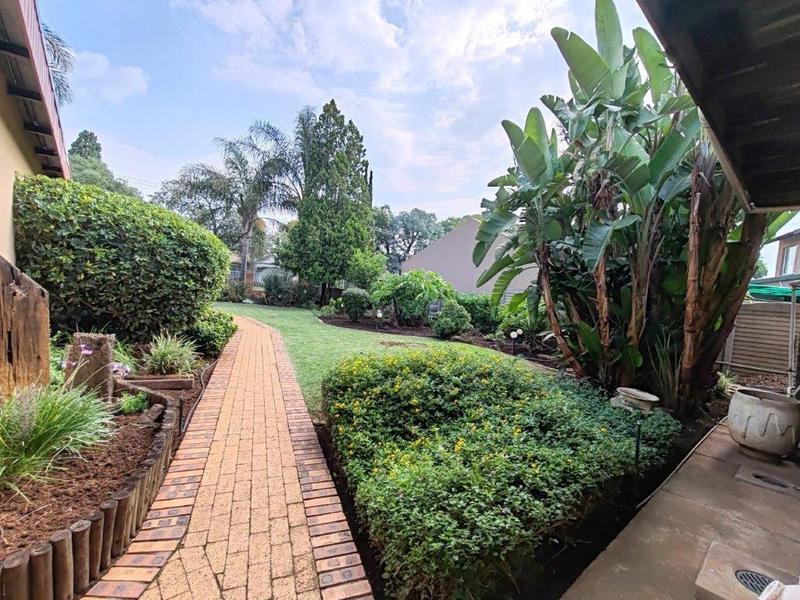 3 Bedroom Property for Sale in Wierda Park Gauteng