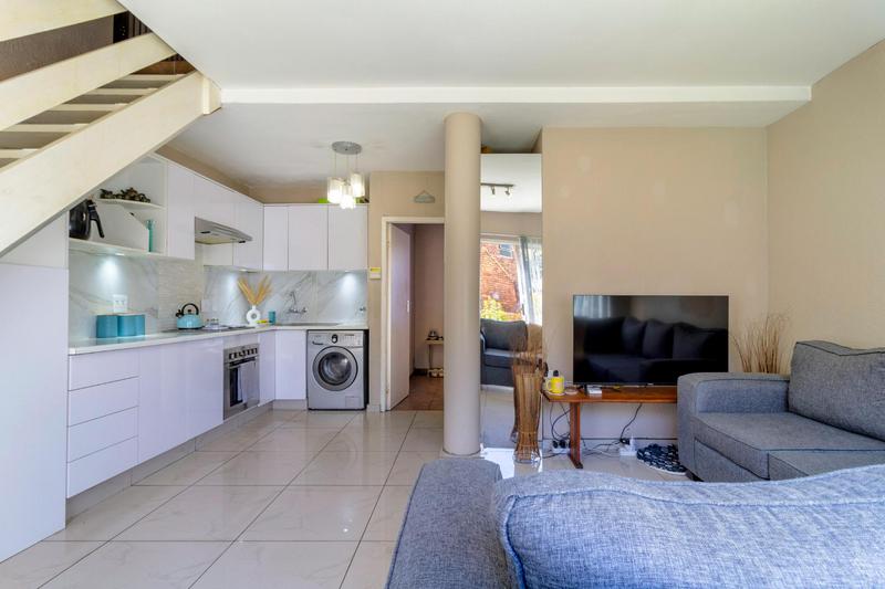 3 Bedroom Property for Sale in Wilgeheuwel Gauteng