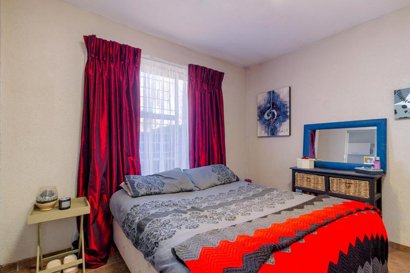 3 Bedroom Property for Sale in Wilgeheuwel Gauteng