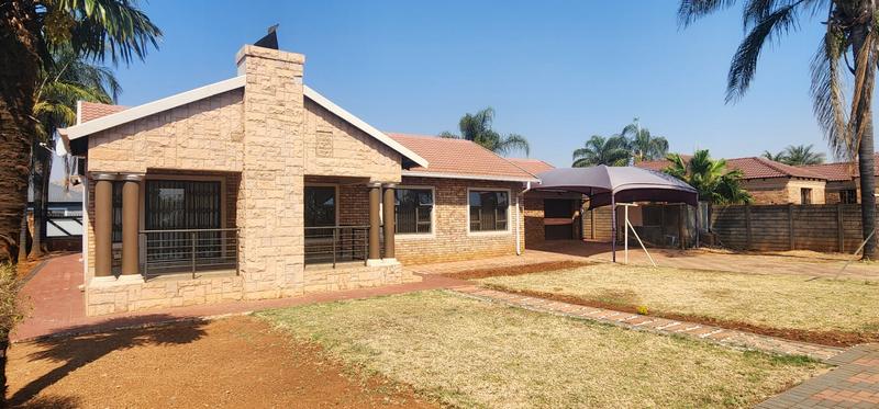 3 Bedroom Property for Sale in Chantelle Gauteng