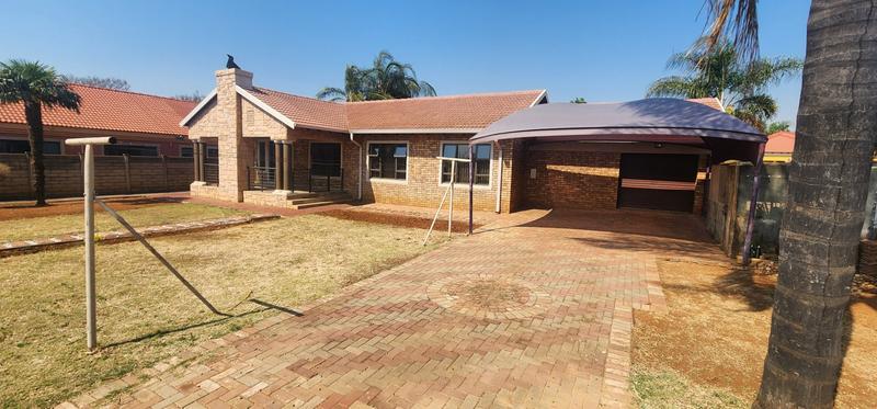 3 Bedroom Property for Sale in Chantelle Gauteng
