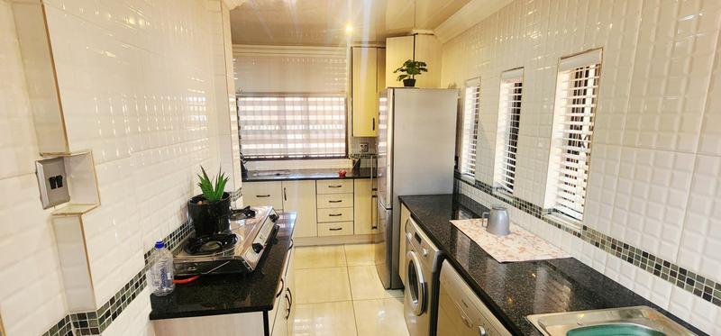 3 Bedroom Property for Sale in Chantelle Gauteng