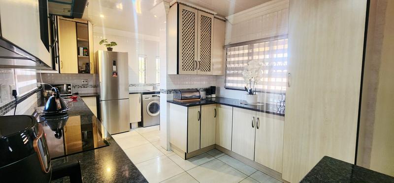3 Bedroom Property for Sale in Chantelle Gauteng