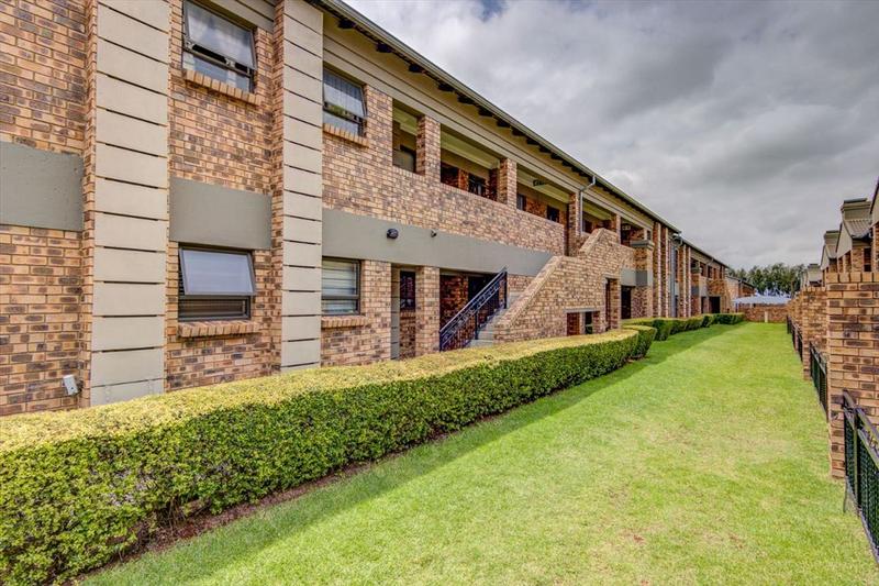 2 Bedroom Property for Sale in Ravenswood Gauteng