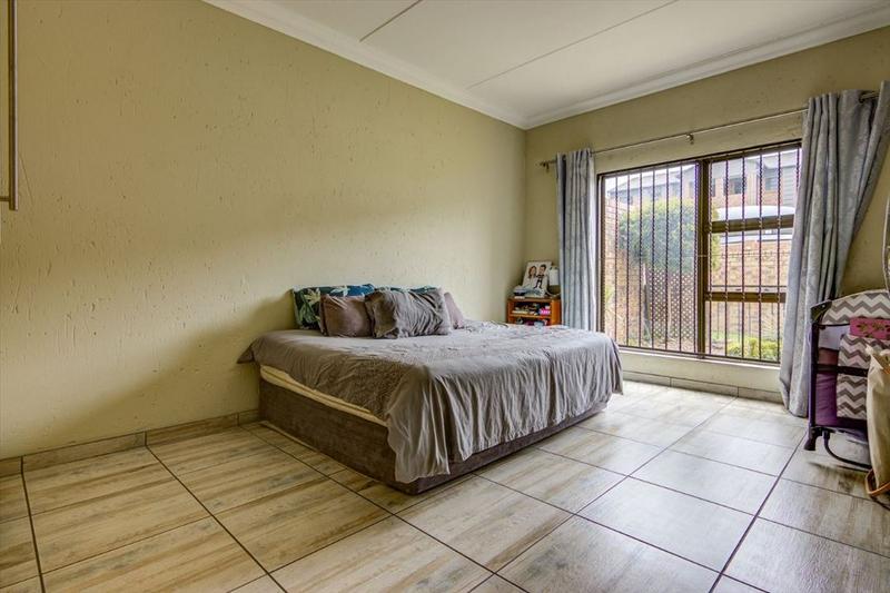 2 Bedroom Property for Sale in Ravenswood Gauteng