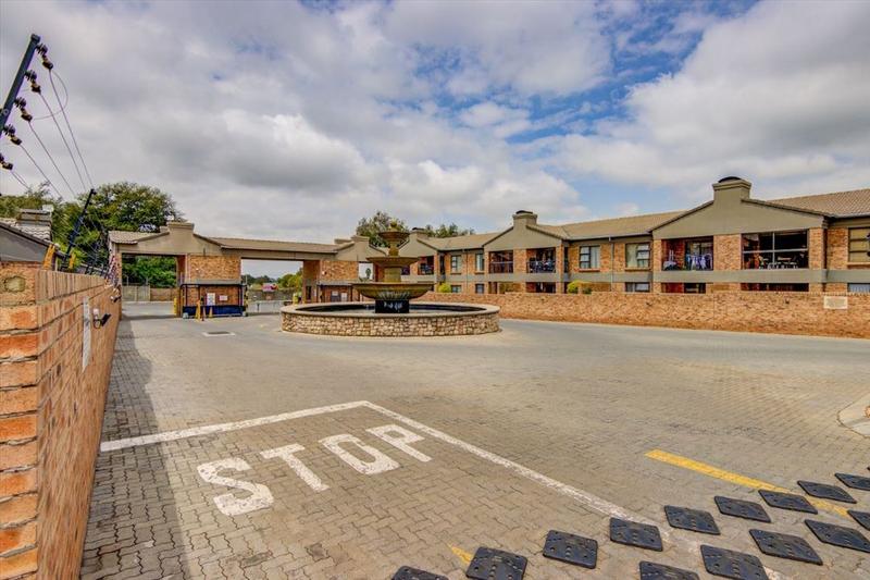 2 Bedroom Property for Sale in Ravenswood Gauteng