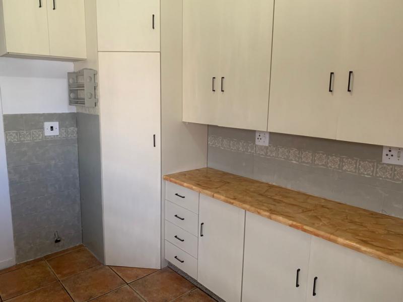 To Let 3 Bedroom Property for Rent in Birchleigh Gauteng
