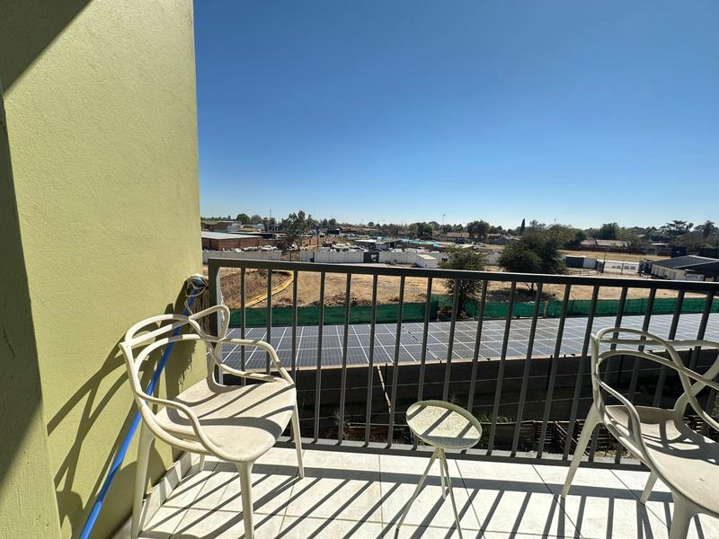To Let 1 Bedroom Property for Rent in Witfield Gauteng