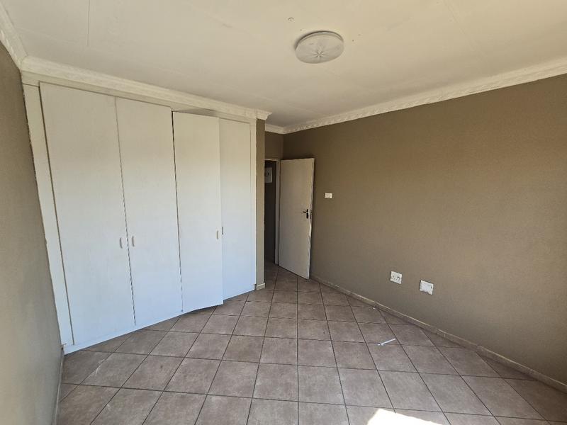 To Let 2 Bedroom Property for Rent in Birchleigh Gauteng