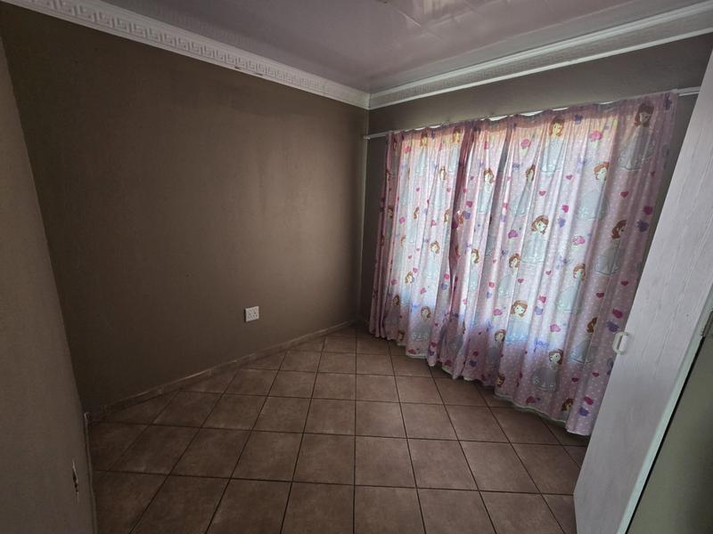 To Let 2 Bedroom Property for Rent in Birchleigh Gauteng