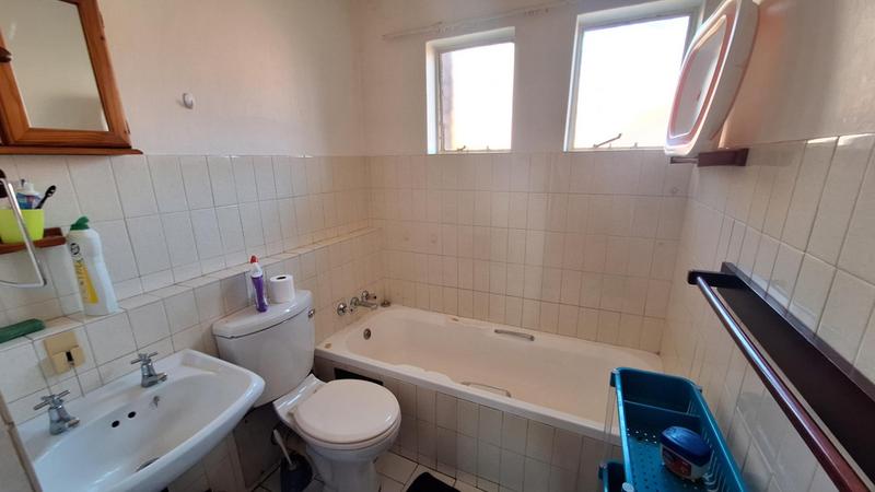 To Let 2 Bedroom Property for Rent in Moreleta Park Gauteng