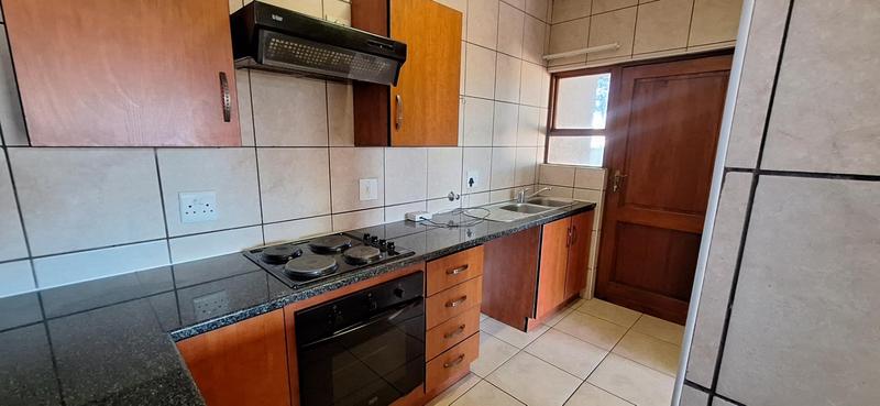 2 Bedroom Property for Sale in Garsfontein Gauteng