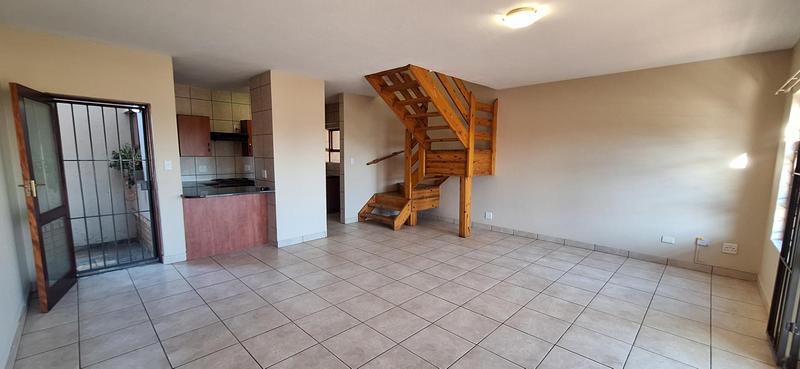 2 Bedroom Property for Sale in Garsfontein Gauteng