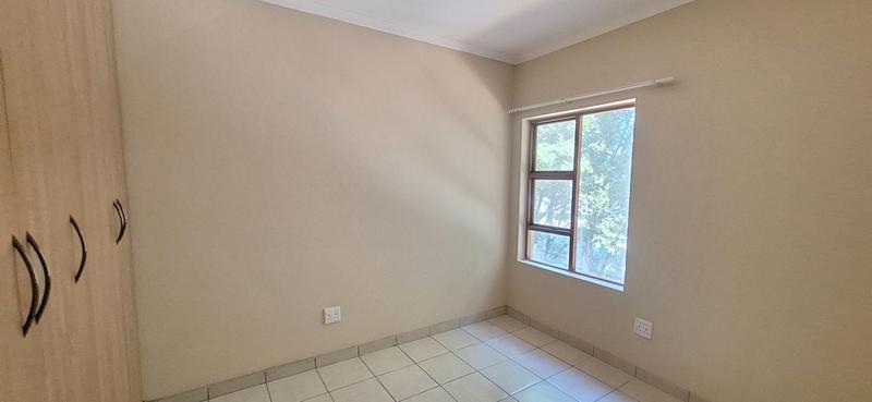 2 Bedroom Property for Sale in Garsfontein Gauteng