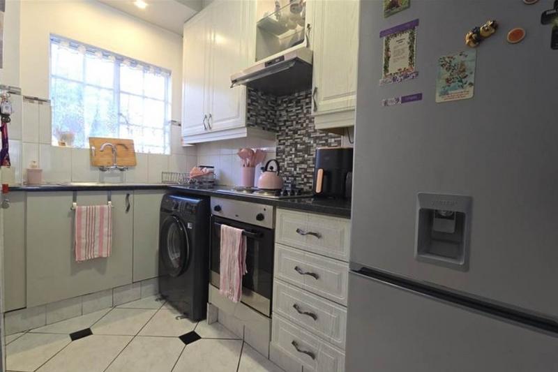 2 Bedroom Property for Sale in Bedfordview Gauteng