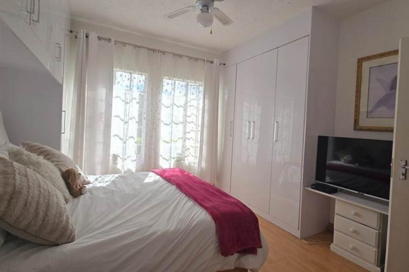 2 Bedroom Property for Sale in Bedfordview Gauteng