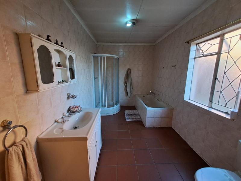 To Let 2 Bedroom Property for Rent in Witfield Gauteng