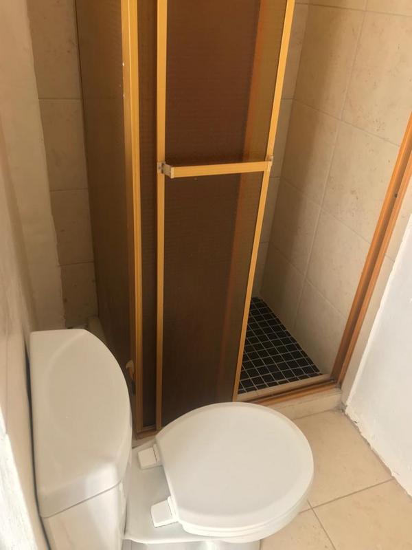 To Let 1 Bedroom Property for Rent in Moret Gauteng