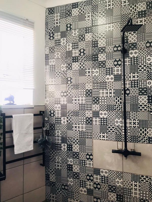 1 Bedroom Property for Sale in Sunnyridge Gauteng