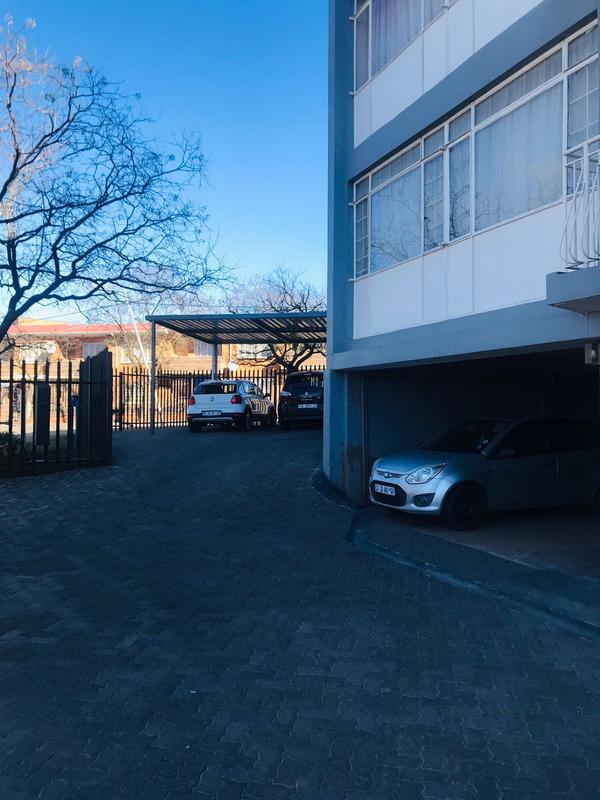 1 Bedroom Property for Sale in Sunnyridge Gauteng