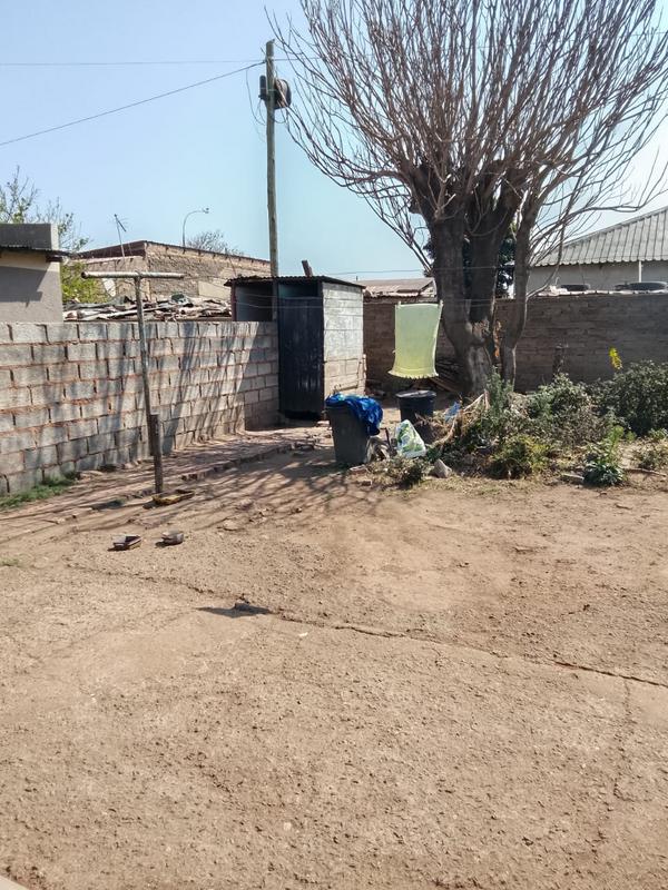 2 Bedroom Property for Sale in Tokoza Gauteng