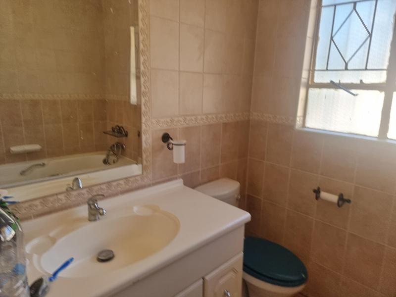 To Let 3 Bedroom Property for Rent in Eastleigh Gauteng